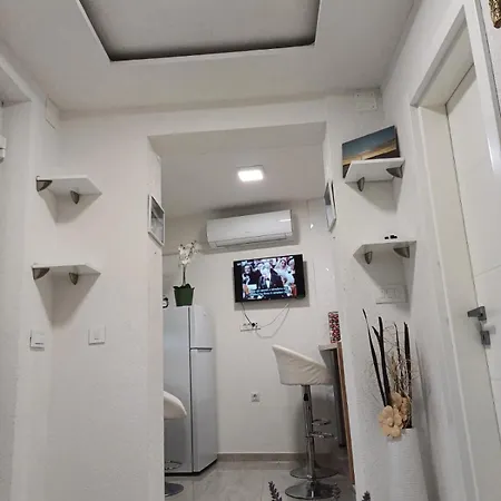 Za Odmor Peace Apartment *